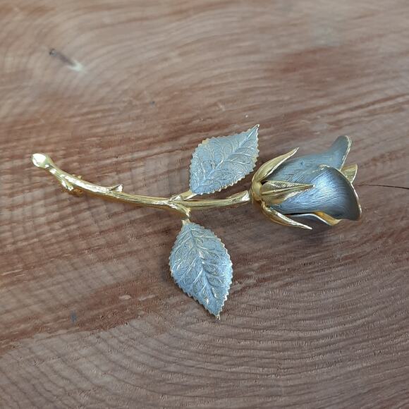Vintage‎ Two Tone Rose Pin Brooch Gold and Silver Tone - Picture 2 of 5